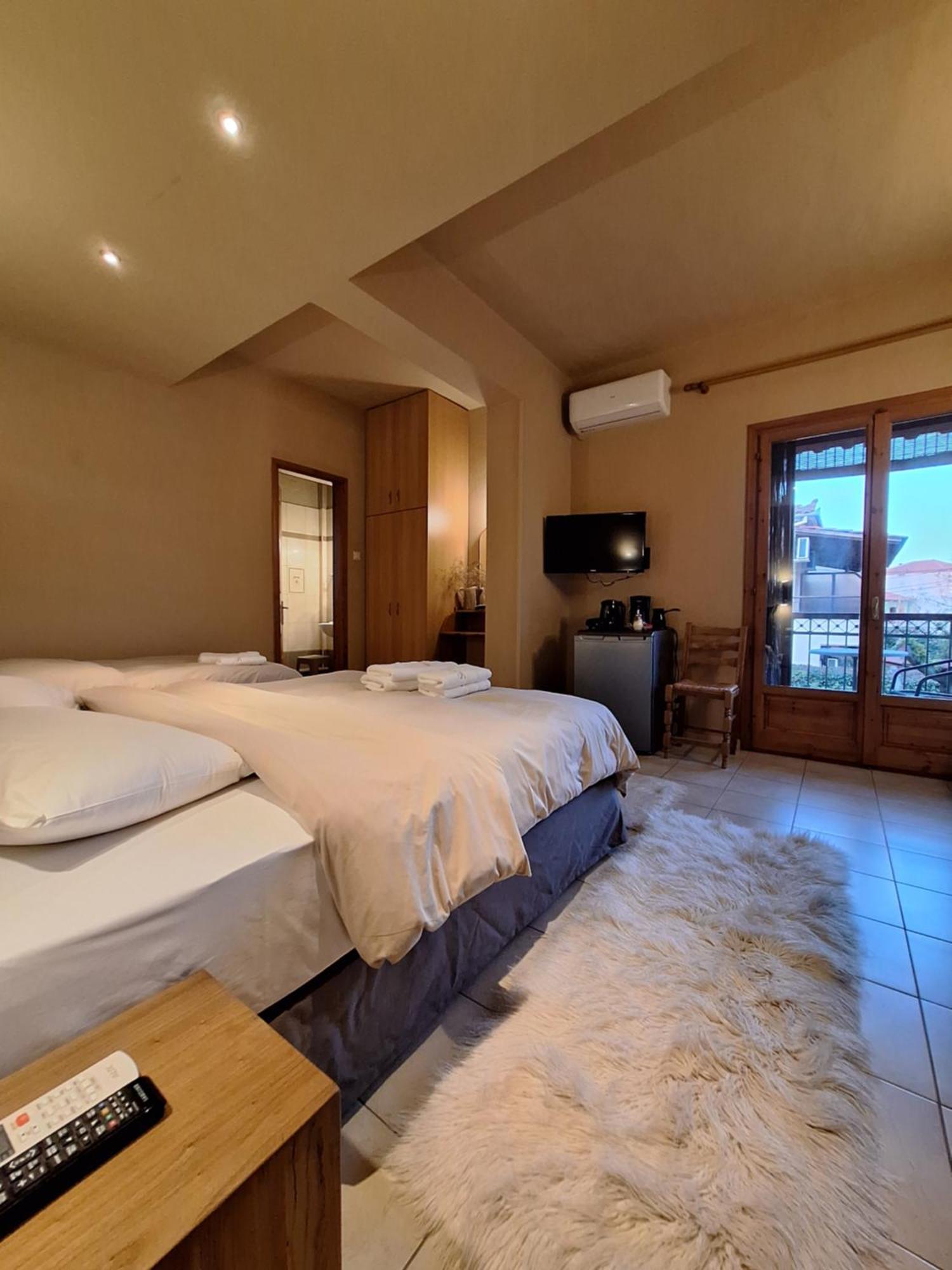 Skourgias Rooms Kala Nera Exteriör bild